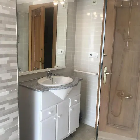 Edificio Casita Blanca * Κάλπε